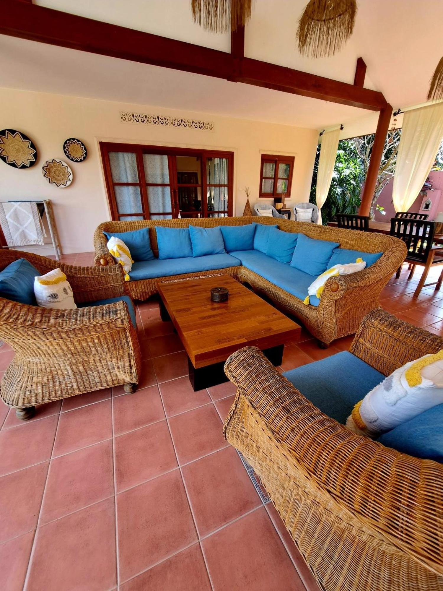 Laura Guest House-Adult Only- Hua Thanon  Exterior foto